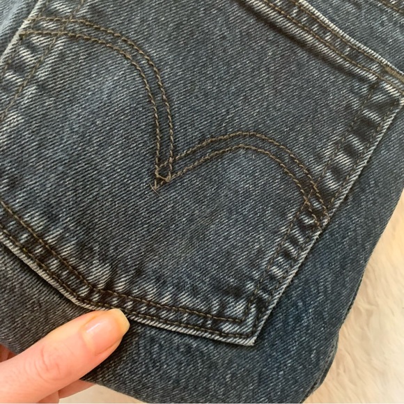 Levi wedgie jeans - Picture 4 of 4